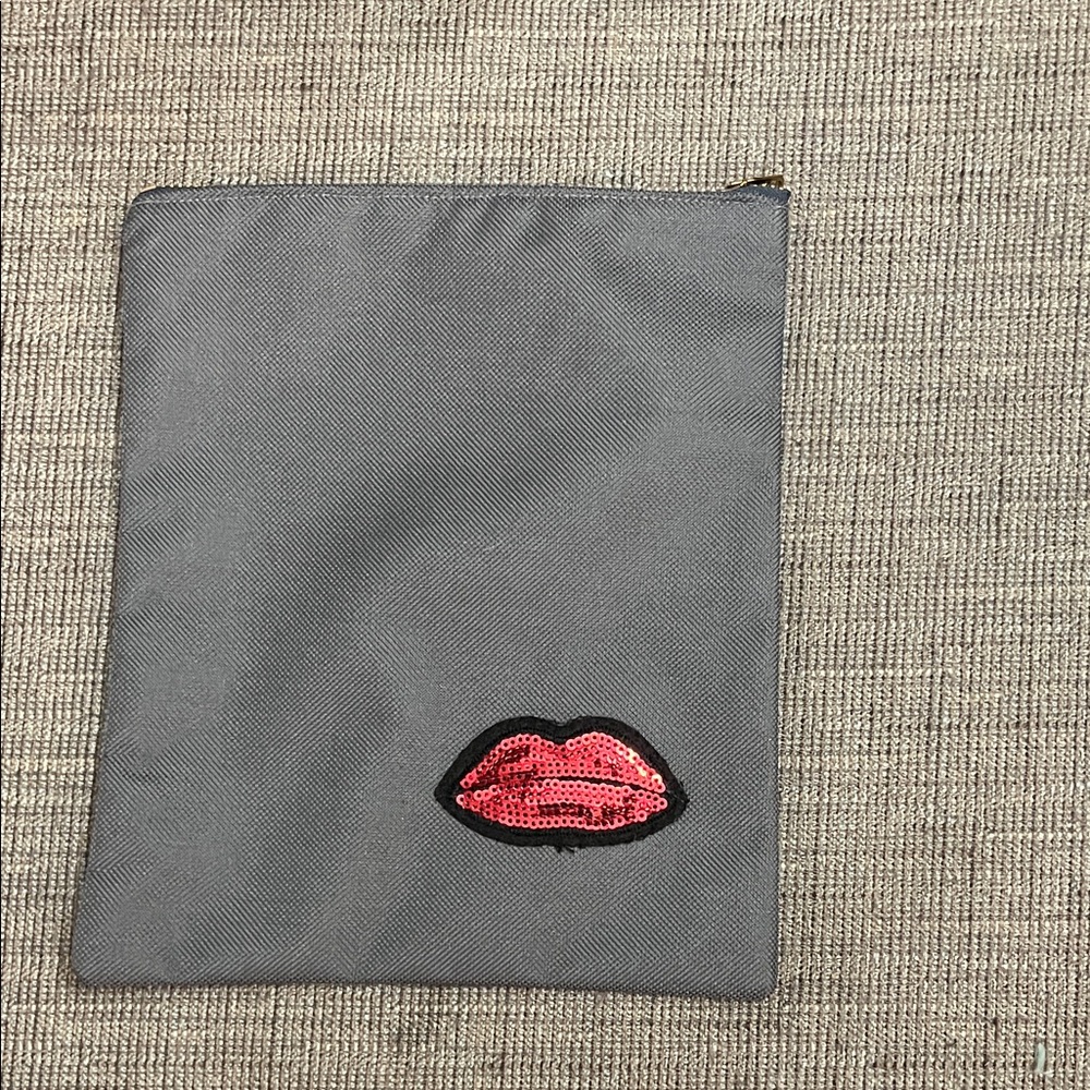 Gray Clutch with Red Sequined 👄